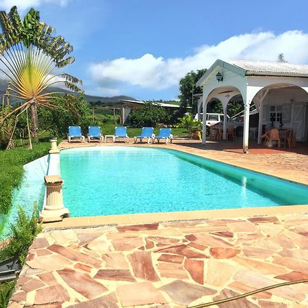 Villa Enchantee Avec Vue Sur Mer Et Piscine Au Carbet Ле Карбе Екстериор снимка